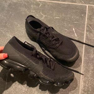 Nike Vapormax All Black Womens 10